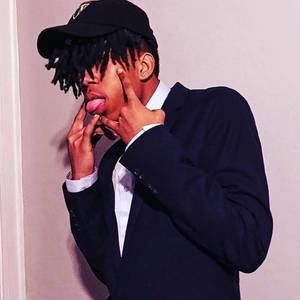 Meet your Posher, Germaris